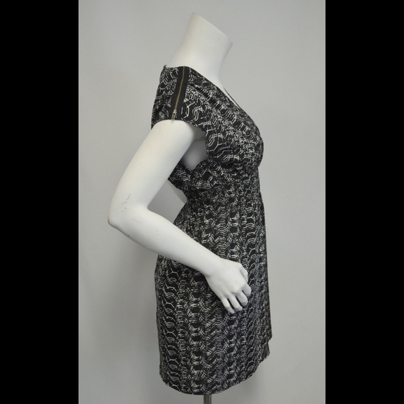 GUESS Dress Black White Print with Pockets - Picture 3 of 7